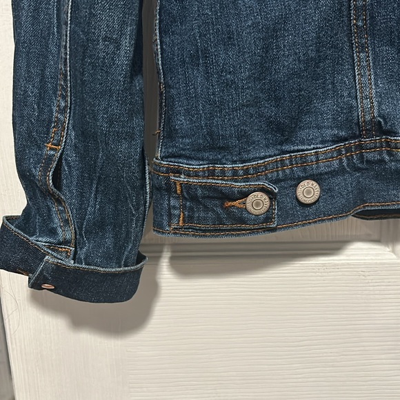 Old Navy Button-Up Jean Jacket - Picture 4 of 5
